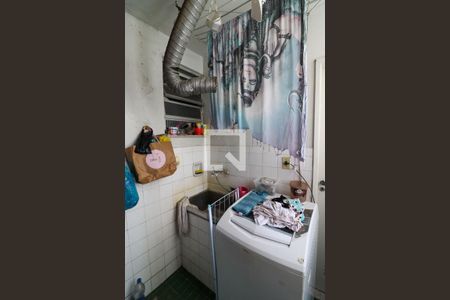 Apartamento à venda com 110m², 3 quartos e 1 vagaÁrea de Serviço