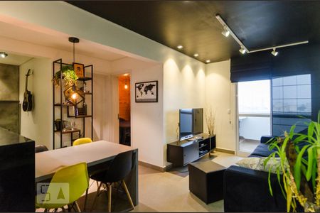 Sala de apartamento à venda com 2 quartos, 65m² em Baeta Neves, São Bernardo do Campo