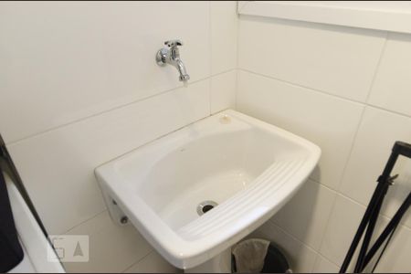 Apartamento para alugar com 65m², 2 quartos e 2 vagas Apartamento para alugar com 65m², 2 quartos e 2 vagasÁrea de serviço