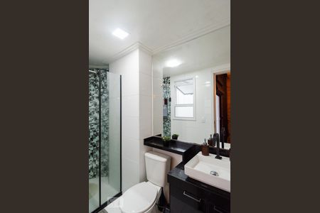 Apartamento para alugar com 65m², 2 quartos e 2 vagas Apartamento para alugar com 65m², 2 quartos e 2 vagasBanheiro da suíte