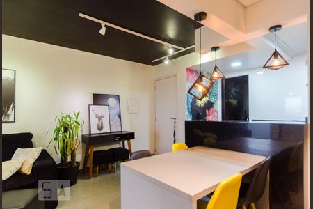 Sala de apartamento à venda com 2 quartos, 65m² em Baeta Neves, São Bernardo do Campo