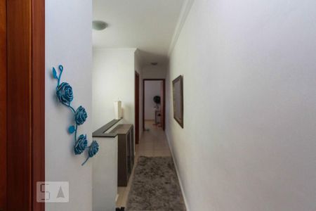 Casa à venda com 207m², 3 quartos e 2 vagasCorredor