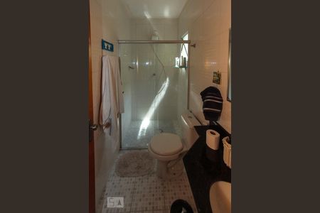 Casa à venda com 207m², 3 quartos e 2 vagasBanheiro