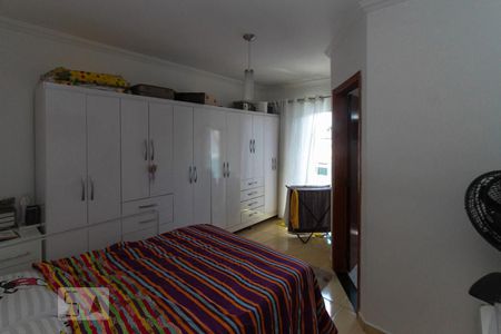 Casa à venda com 207m², 3 quartos e 2 vagasSuite