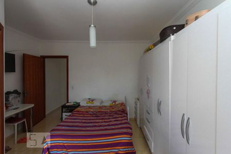 Casa à venda com 207m², 3 quartos e 2 vagasSuite