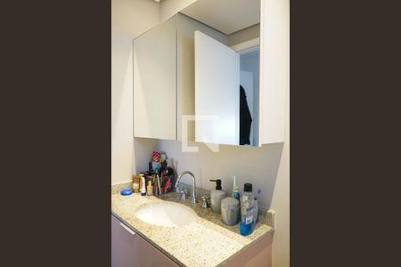Apartamento à venda com 100m², 3 quartos e 2 vagasBanheiro da Suíte