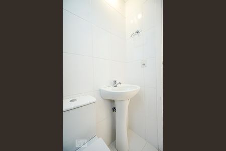 Apartamento à venda com 42m², 2 quartos e sem vagaBanheiro