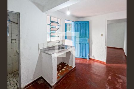 Sala/Cozinha de casa para alugar com 1 quarto, 50m² em Jardim São Silvestre, São Paulo