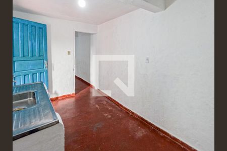 Sala/Cozinha de casa para alugar com 1 quarto, 50m² em Jardim São Silvestre, São Paulo