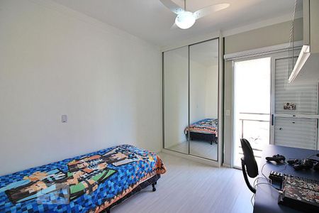 Casa de condomínio à venda com 174m², 3 quartos e 2 vagasQuarto 2 