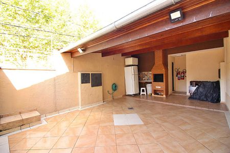 Casa de condomínio à venda com 174m², 3 quartos e 2 vagasÁrea comum - Churrasqueira