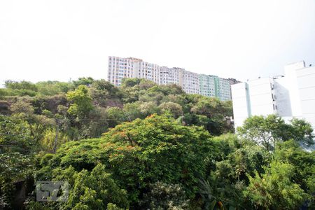 Sala vista de apartamento para alugar com 1 quarto, 42m² em Fonseca, Niterói