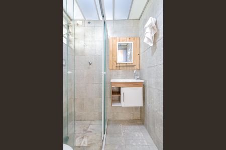 Apartamento para alugar com 58m², 2 quartos e 1 vaga Apartamento para alugar com 58m², 2 quartos e 1 vagaBanheiro