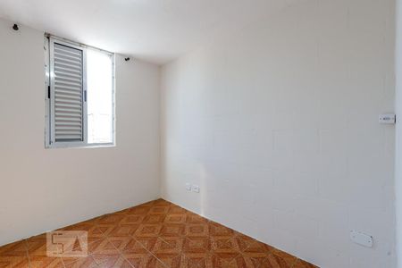Quarto 1 de apartamento para alugar com 2 quartos, 58m² em Jardim Julieta, São Paulo