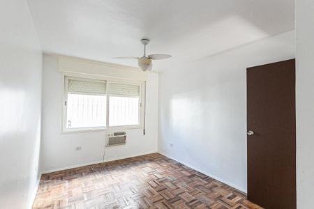 Quarto 1 de apartamento à venda com 2 quartos, 80m² em Rio Branco, Porto Alegre