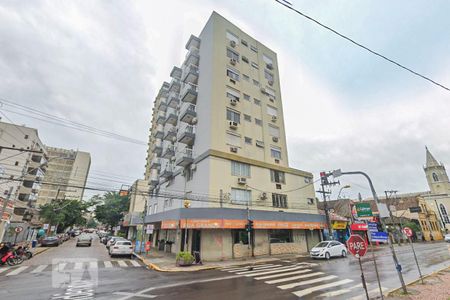 Apartamento à venda com 43m², 1 quarto e sem vagaFachada