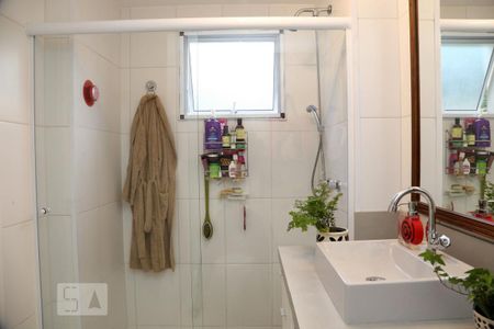 Apartamento à venda com 85m², 2 quartos e 2 vagasBanheiro da Suíte