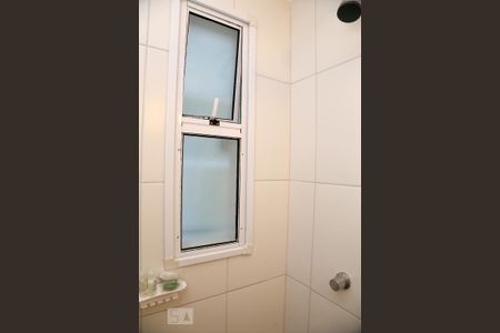 Apartamento à venda com 85m², 2 quartos e 2 vagasBanheiro Social