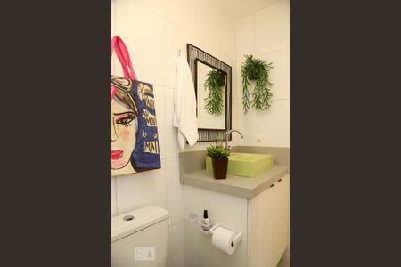 Apartamento à venda com 85m², 2 quartos e 2 vagasBanheiro Social