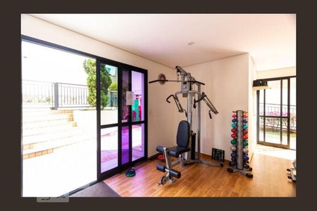 Apartamento à venda com 90m², 3 quartos e 2 vagasAcademia