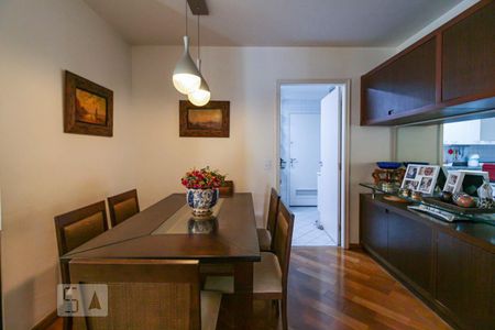 Sala de Jantar de apartamento à venda com 3 quartos, 90m² em Chácara Inglesa, São Paulo