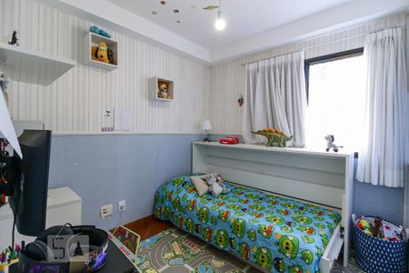 Apartamento à venda com 90m², 3 quartos e 2 vagasQuarto 2