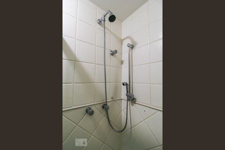 Apartamento à venda com 90m², 3 quartos e 2 vagasBanheiro 