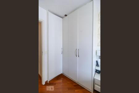 Apartamento à venda com 90m², 3 quartos e 2 vagasSuíte