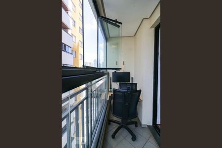 varanda de apartamento à venda com 3 quartos, 90m² em Chácara Inglesa, São Paulo