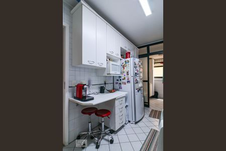 Apartamento à venda com 90m², 3 quartos e 2 vagasCozinha