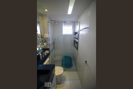 Apartamento à venda com 57m², 2 quartos e 1 vaga Apartamento à venda com 57m², 2 quartos e 1 vagaBanheiro da Suíte