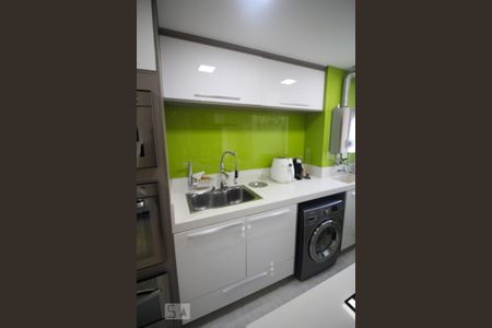 Apartamento à venda com 57m², 2 quartos e 1 vaga Apartamento à venda com 57m², 2 quartos e 1 vagaCozinha