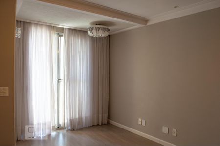 Sala de apartamento para alugar com 3 quartos, 56m² em Campo Grande, Rio de Janeiro