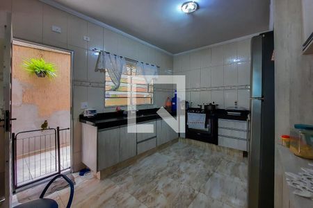 Casa à venda com 269m², 3 quartos e 2 vagas Casa à venda com 269m², 3 quartos e 2 vagasCozinha