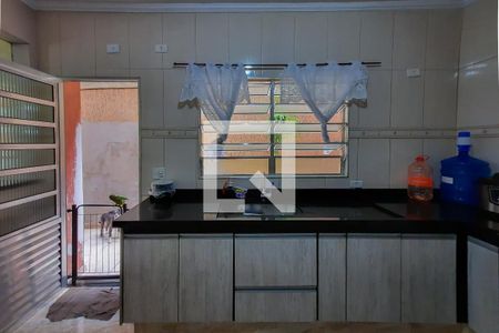 Casa à venda com 269m², 3 quartos e 2 vagas Casa à venda com 269m², 3 quartos e 2 vagasCozinha