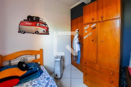 Casa à venda com 269m², 3 quartos e 2 vagas Casa à venda com 269m², 3 quartos e 2 vagasQuarto 2