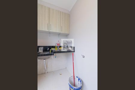Casa à venda com 290m², 4 quartos e 5 vagas Casa à venda com 290m², 4 quartos e 5 vagasÁrea de Serviço