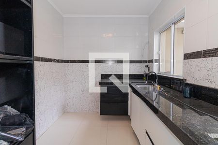 Casa à venda com 290m², 4 quartos e 5 vagas Casa à venda com 290m², 4 quartos e 5 vagasCozinha