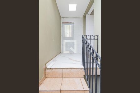 Casa à venda com 290m², 4 quartos e 5 vagas Casa à venda com 290m², 4 quartos e 5 vagasEntrada