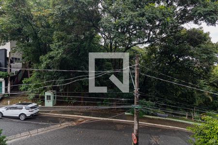 Casa à venda com 290m², 4 quartos e 5 vagas Casa à venda com 290m², 4 quartos e 5 vagasVaranda