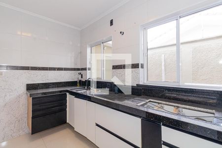 Casa à venda com 290m², 4 quartos e 5 vagas Casa à venda com 290m², 4 quartos e 5 vagasCozinha