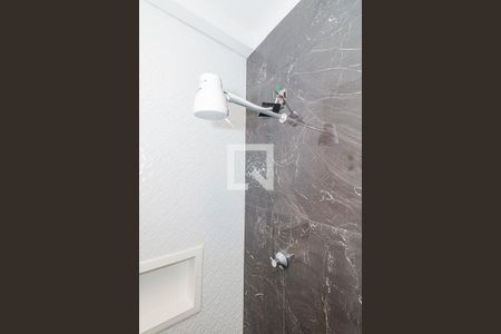 Casa à venda com 290m², 4 quartos e 5 vagas Casa à venda com 290m², 4 quartos e 5 vagasBanheiro da Garagem