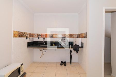 Casa à venda com 290m², 4 quartos e 5 vagas Casa à venda com 290m², 4 quartos e 5 vagasGaragem