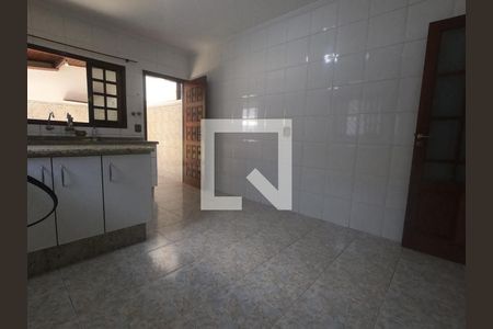Casa à venda com 3 quartos, 150m² em Vila Harmonia, Guarulhos