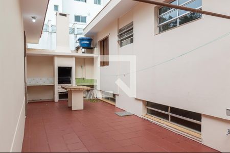 Casa para alugar com 190m², 4 quartos e 2 vagasChurrasqueira