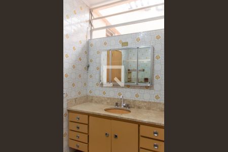 Casa para alugar com 190m², 4 quartos e 2 vagasBanheiro