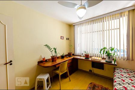 Quarto 1 de apartamento à venda com 2 quartos, 72m² em Santa Rosa, Niterói