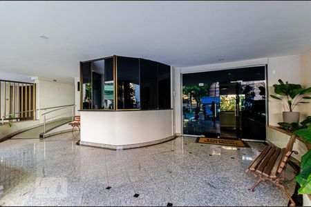 Apartamento à venda com 72m², 2 quartos e 1 vagaEntrada