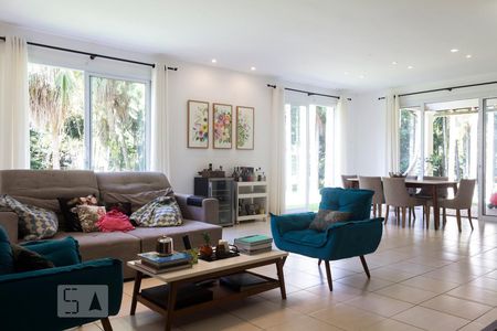 Sala de casa de condomínio à venda com 6 quartos, 305m² em Vargem Grande, Rio de Janeiro