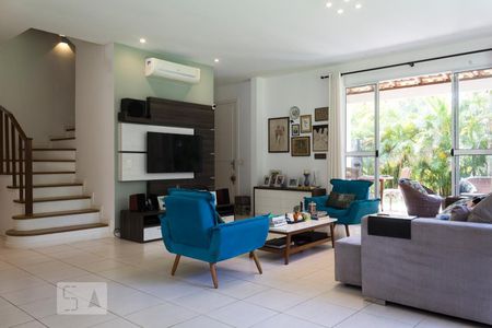 Sala de casa de condomínio à venda com 6 quartos, 305m² em Vargem Grande, Rio de Janeiro